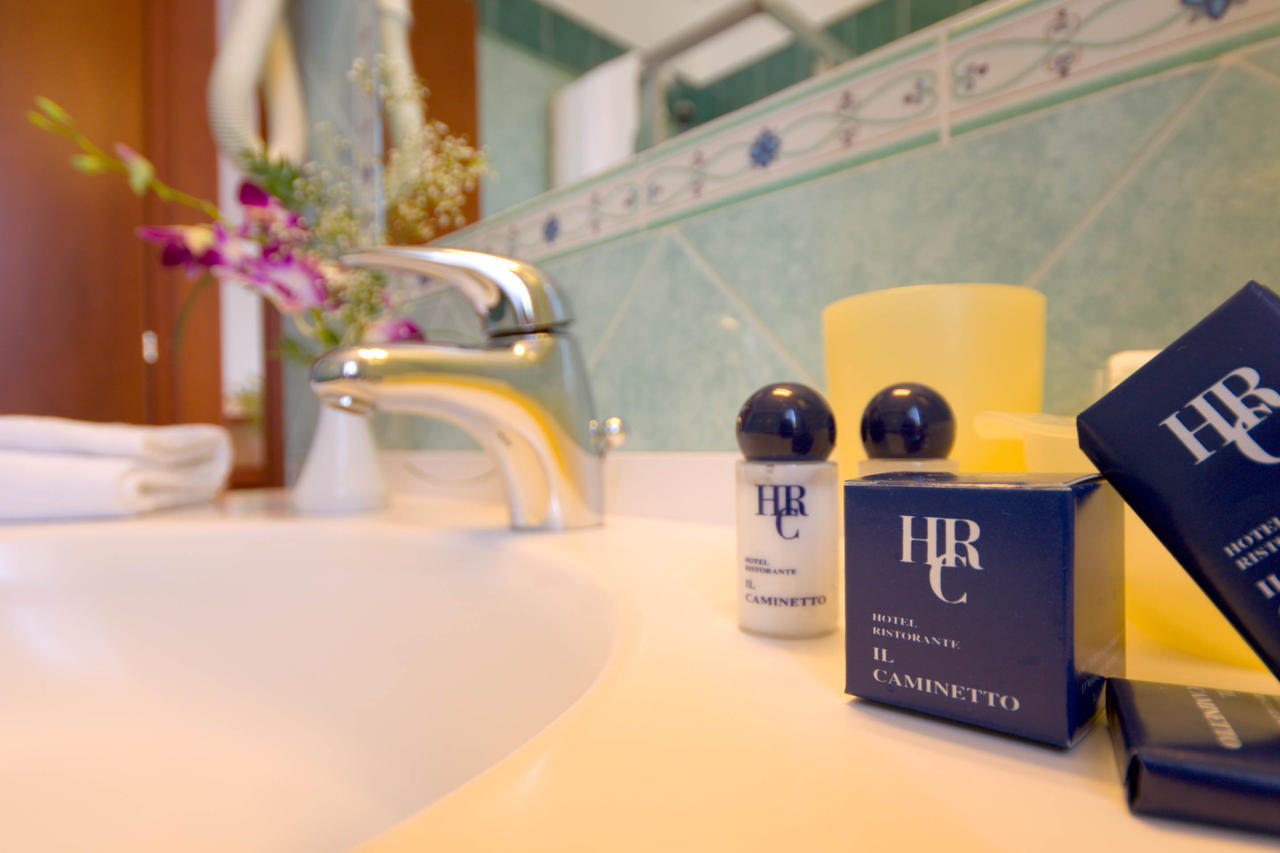 Hotel Il Caminetto Porto San Giorgio Kamer foto